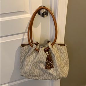 White and tan Michael kors bag